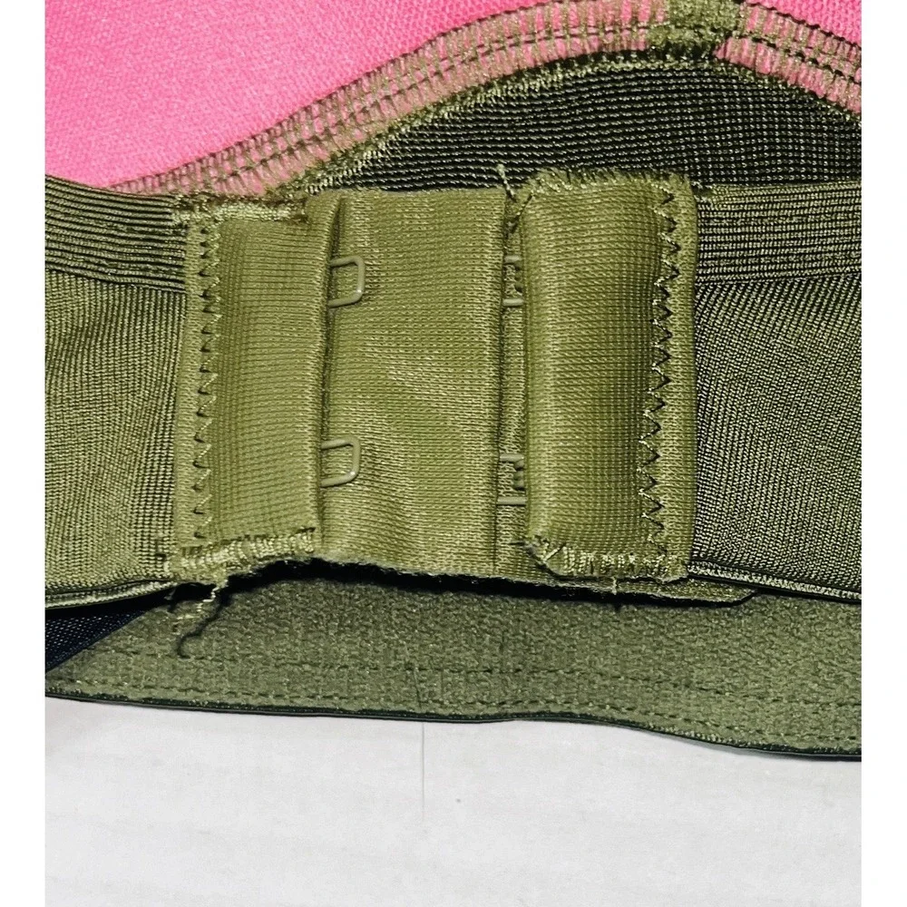 Victoria's Secret PINK Sports Bra Size Medium Olive‎ Green Cross Back Adjustable